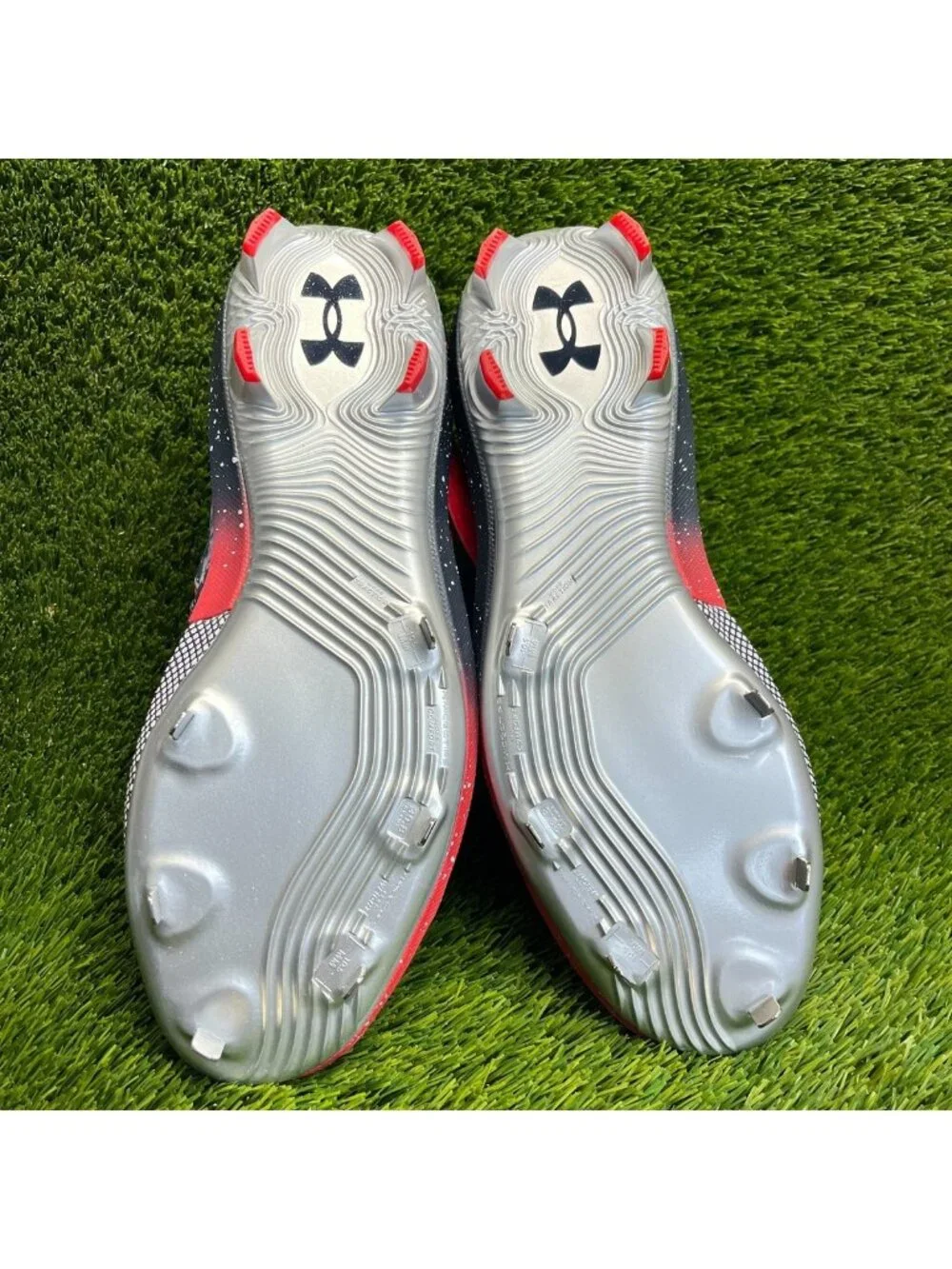 Under Armour Bryce Harper 8 Low ST USA Mens Size 13 White Red Baseball Cleats